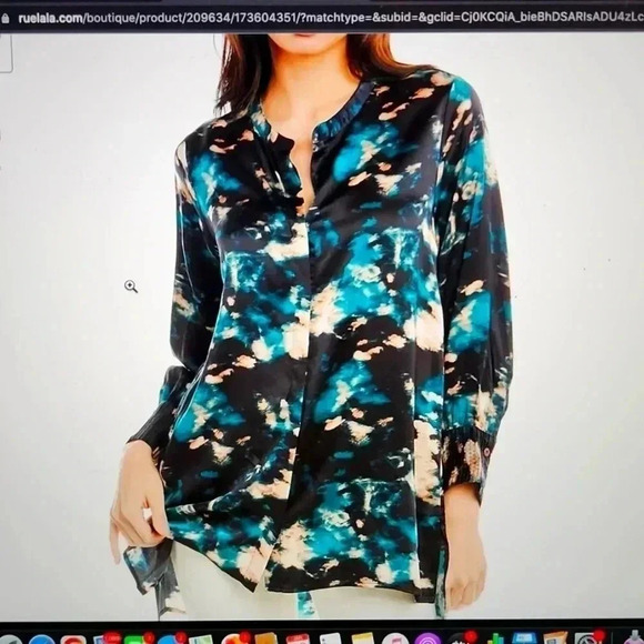 JOHNNY WAS SILK TUNIC - Picture 1 of 6